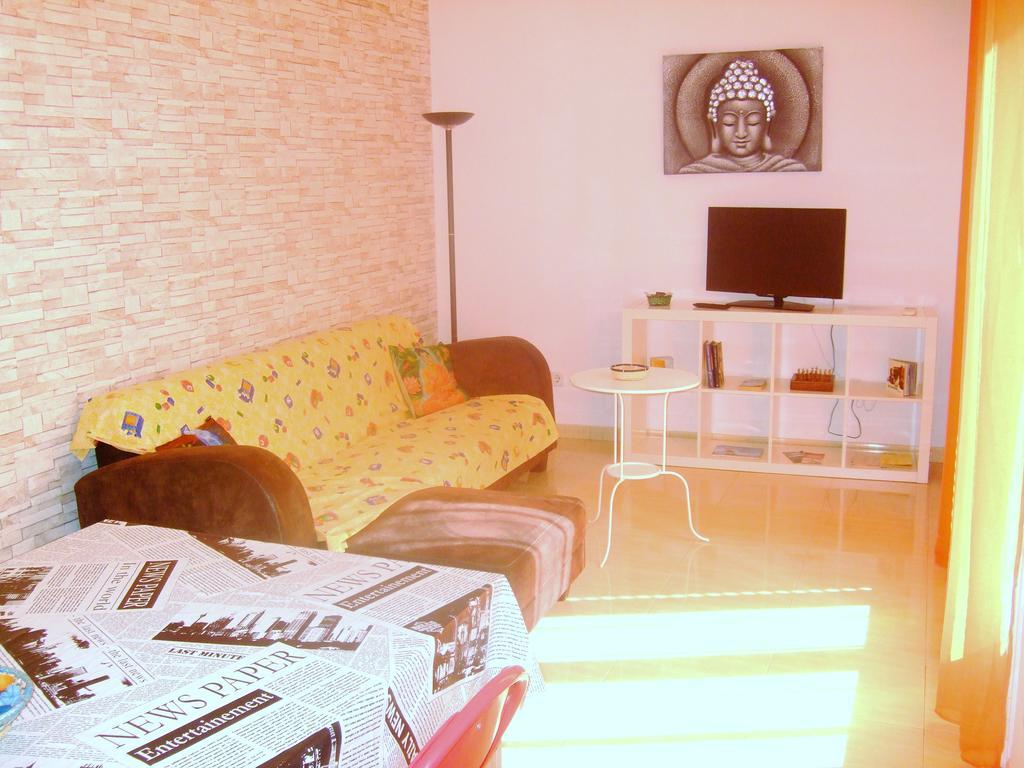 Besalut Apartment Εξωτερικό φωτογραφία