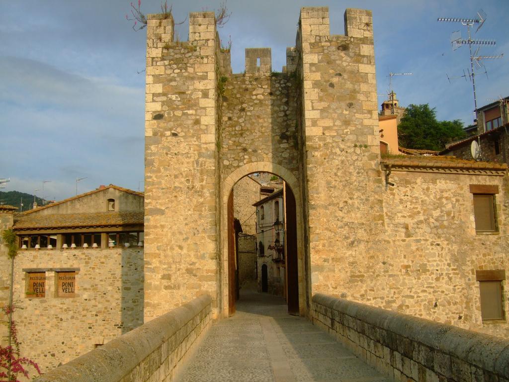 Besalut Apartment Εξωτερικό φωτογραφία